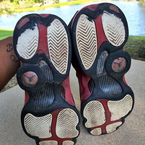 AIR JORDAN Retro 13 - Picture 9 of 10